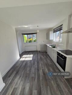 Dearne Road, Rotherham, S63 photo 3