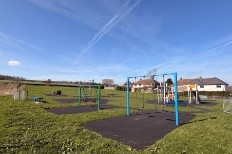 THURLSTONE PLAYGROUND