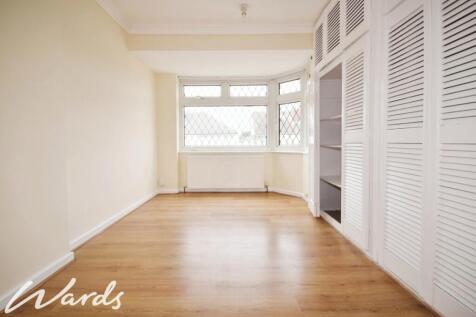 7ff4e0cd-Bedroom 201