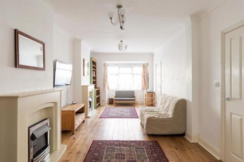 Bowdon Road, E17