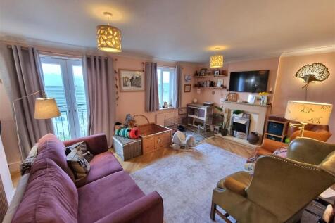 Sitting room.jpg