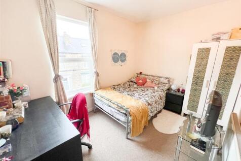 5-bed terraced on Roebuck Road, Sheffield, £468/mo