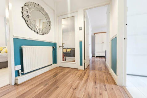 Barnabas House, EC1V 8BY photo 3