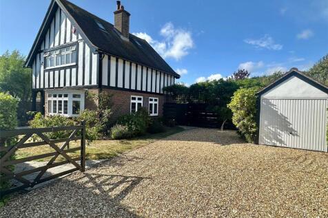 Lymington, SO41 - property photo