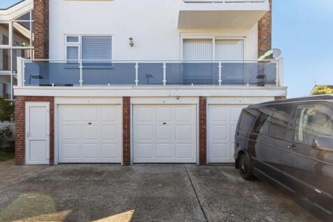 Garage &amp; Parking