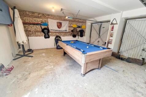 Double garage