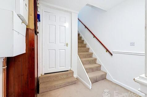 Hallway in ground floor