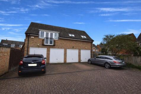 12 Arrow Ct