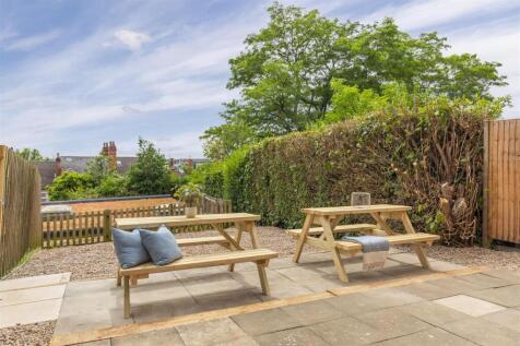 36 Yarborough Garden.jpg