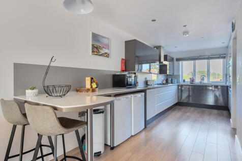 1306214-13-685451...