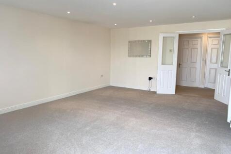 Monterey Wharf, 26 Phoenix Drive, Sovereign Harbour North, BN23 photo 4
