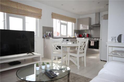 Reception/Kitchen