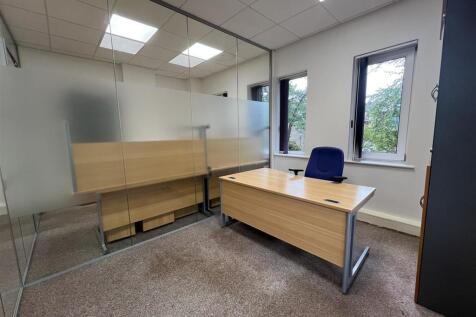 Office to rent Image 5
