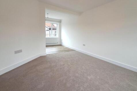 Coleridge Way, Crewe photo 3