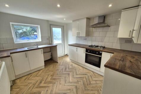 Stafford Road, Oakengates,  photo 3