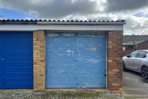 Garage.jpg