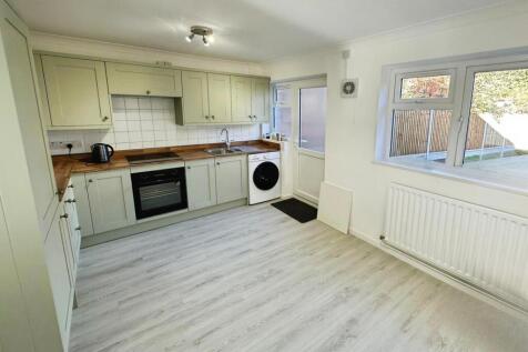 Lancing Road, Wigmore, Luton, LU2 photo 3