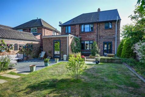 Rear of property.jpg
