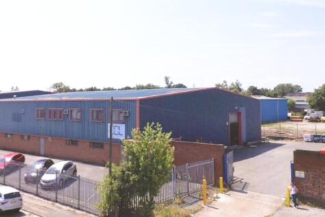 Roscliffe brochure photo v2.png