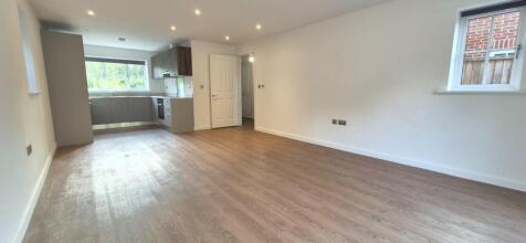 Ashford Road, Weavering, Maidstone, Kent, ME14 photo 5