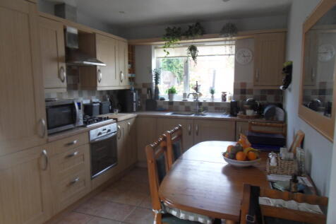 St Davids Close, Codnor Park, Ironville, Derbyshire photo 4