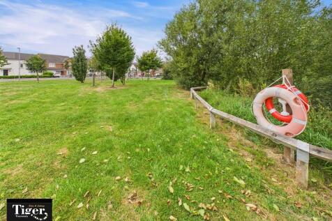 CAM02176G0-PR0684...