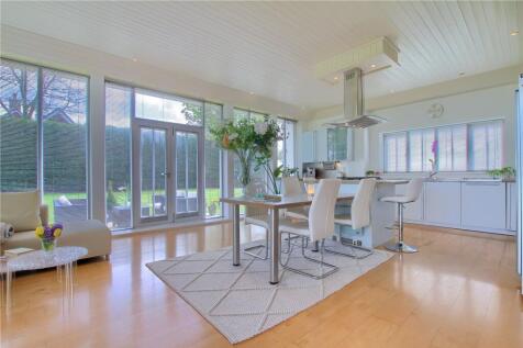 Kitchen/Living/Diner