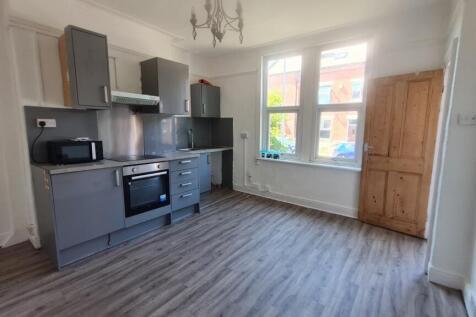 Hardy Terrace, Leeds, West Yorkshire, LS11 photo 3