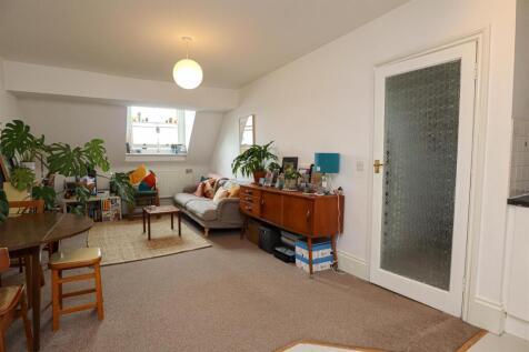 Kitchen/Living Room