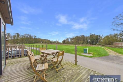 CAM02804G0-PR0466-STILL019.jpg
