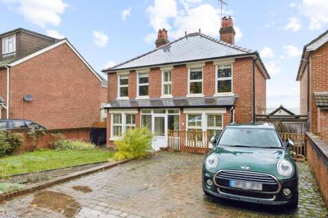 Front / External / Parking
