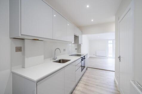 Chestnut Road London SW20 photo 3