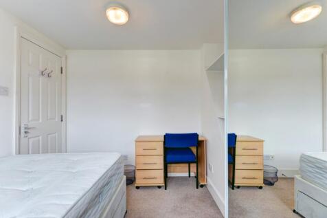 62 Brading Road Bedroom 6