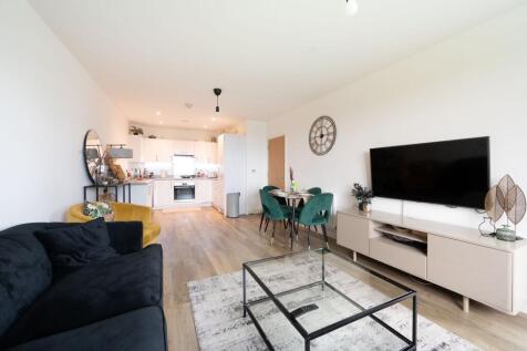 Greenford, UB6 - property photo