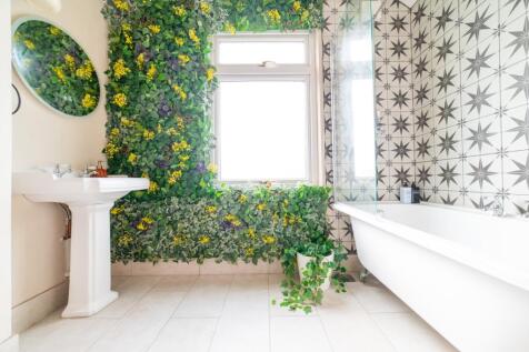 Call 02920 668585 to secure your viewing_14