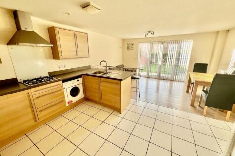 Kitchen/Dining/Family Room