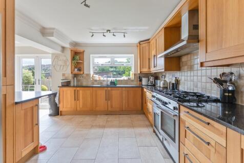 Kitchen / Breakfast Room