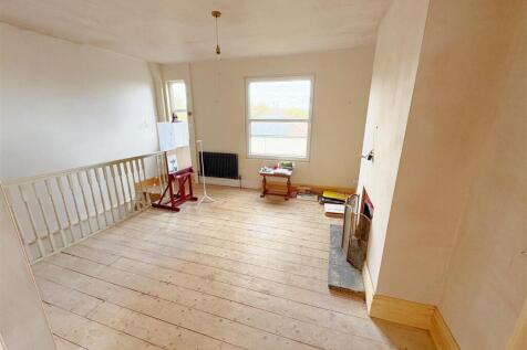 Main reception room (2).jpg