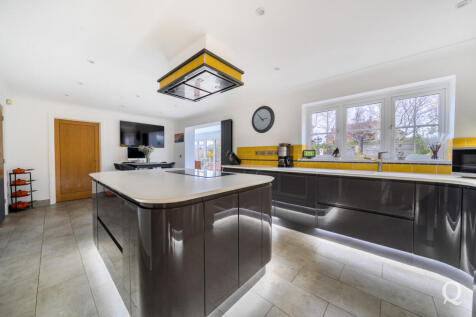 472cf9cb-15c7-404...