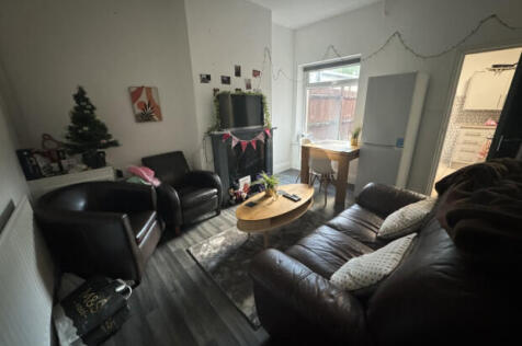 Treharris Street Cardiff photo 5