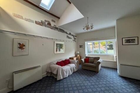Toad Hall, Bingfield, Newcastle Upon Tyne, NE19 photo 3