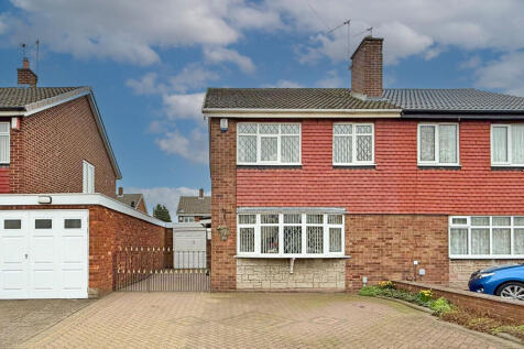 Wednesbury, WS10 - property photo