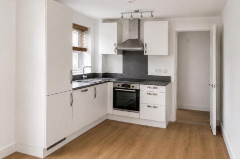 Living/Kitchen Area