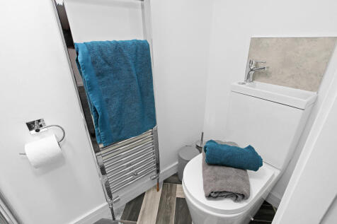 184 Alverthorpe Road, WF2 9PX photo 3