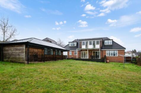 ROUNDWOOD WAY