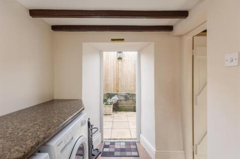 Garth Cottages 6-7 Utility Room-2.jpg