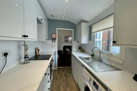 3-bed terraced on PRICE REDUCTION- West End 3 Bed Student House // Sept 2026, £542/mo