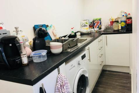 Kitchen (2)