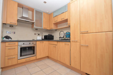 Baltic Apartments, Royal Victoria, E16 1AE photo 5