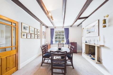 Dining Room.jpg